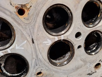 фото thumb №11, Головка пошкоджена 8200408642 renault master ii 2.5dci 04-