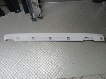 фото thumb №1, Планка порогова накладка ліва vw passat cc 3c8853855b