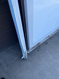 фото thumb №10, Дверь левая боковой + петли рама рамка контейнер изотермический кузов коробка передач bus