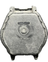 фото thumb №1, Bmw x3 e83 заглушка фара лампи 1305239123