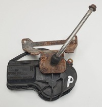 фото thumb №1, Моторчик двірники лампи правий volvo v90 i