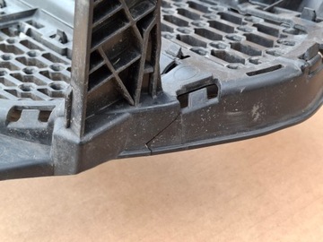 фото thumb №13, Mercedes cla w117 рестайлинг решётка радиатора решётка радиатор эмблема хром a117880300