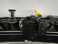 фото thumb №8, Mercedes замок капота засов средний 247 glb x247 gla h247