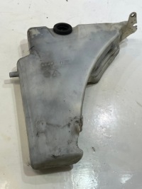 фото thumb №1, Бачок омывателя audi a4 b8 8t0955453c