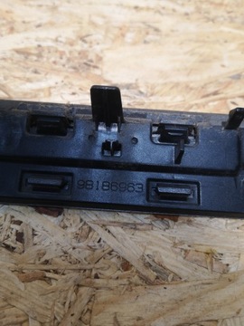 фото thumb №6, Peugeot rifter berlingo iv планка маскировочная накладка рейка правая 98186963 evl