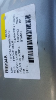 Toyota yaris капот 2 Оригинал, фото thumb