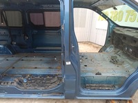 фото thumb №1, Vivaro-b trafic iii чверть bok поріг правий long