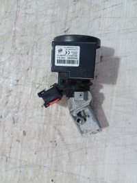 фото thumb №1, Dacia sandero ii duster i замок зажигания 285910001r