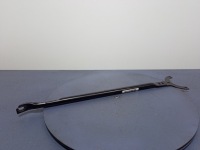 фото thumb №1, Bmw 1 f40 m135i розпірка чашка права 7436244