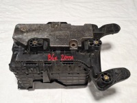 фото thumb №10, Основа корпус акумулятор vw passat b6 3c0 2.0 tdi 2005-2010 1k0915333h