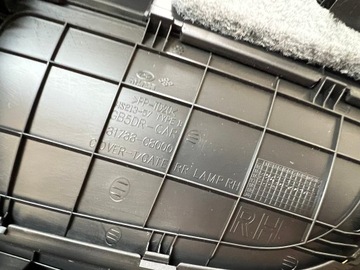 фото thumb №13, Hyundai i20 ii 5d обивка крышки багажника оригинал