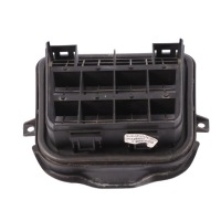 фото thumb №10, Audi a4 b8 решётка вентиляционная кузова задняя a1648300042