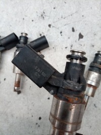 фото thumb №4, Audi 2.0 инжектор топлива 06f906a36a