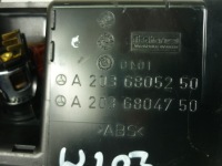 фото thumb №12, Mercedes c203 w203 консоль средняя пепельница деревянная a2036805250