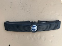 фото thumb №1, Решётка радиатора решётка радиатора fiat panda 2003-2006 1.1 735314236