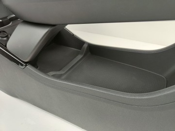 фото thumb №9, Тунель середній підлокітник bmw x1 u11