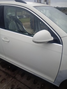 фото thumb №1, Дверь правые передние зад vw golf v универсал jetta lr9a