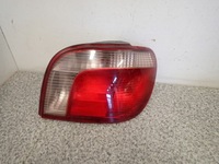 фото thumb №1, Toyota yaris fr 99-02 лампа задня права