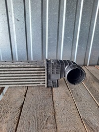 фото thumb №4, Радиатор воздуха интеркулер mercedes cls c219 3.0d a2115002602