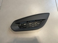 фото thumb №1, Volvo v60 s60 ii решітка бампера ліва