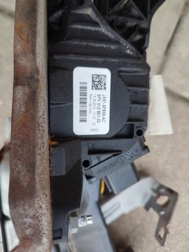 фото thumb №8, Педаль газу гальма європа ford focus mk4