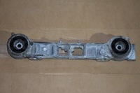 фото thumb №1, Кронштейн мост mercedes w447 1