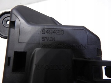 фото thumb №9, Корпус коробка запобіжників volvo s60 9494210