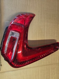 фото thumb №4, Volvo xc40 17- лампа задняя левая led 31446790