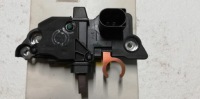 Купить Регулятор напряжения генератора 06f903803ax audi vw, фото thumb