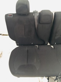 фото thumb №2, Заднее сиденье задняя ремни citroen c3 ii #2