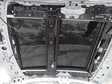 фото thumb №8, Mercedes w204 c-klasa sedan люк панорама ролета дах