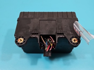 фото thumb №6, Коробка запобіжників ssangyong rexton i 82201-08144