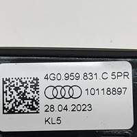 фото thumb №7, Audi q4 sportback e-tron 2024 кнопка открывания крышки багажника