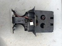 фото thumb №7, Vw t5 подвійний тримач na kubki/napoje пошкоджений без гідропідсилювача uszu