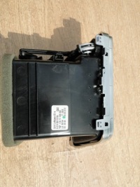 фото thumb №5, Mercedes w218 cls решётка воздуховод правая