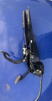 фото thumb №1, Комплект педалі педаль газу зчеплення гальма uno