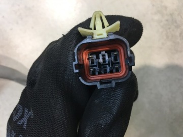 фото thumb №5, Замок двері правий зад cerato i 4 pin