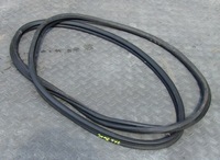 фото thumb №1, Peugeot 3008 i 09- прокладка кришки багажника