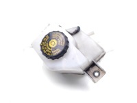 Toyota auris бак жидкость тормозной 1.8 hybrid full hybrid 2017 estate Цена, фото thumb