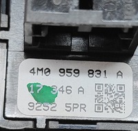 фото thumb №7, Audi a4 s4 b9 8w 2018 кнопка открывания крышки багажника