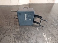 фото thumb №3, Насос abs bmw 3 e46 6765454