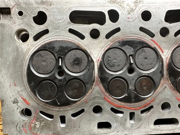 фото thumb №9, Головка вали volvo 2.0d d4204t14 31430110006