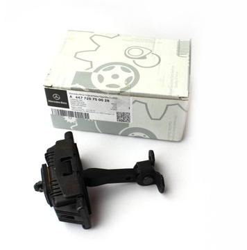 фото thumb №9, Обмежувач двері mercedes benz vito w447 w639 оригінальний a4477207500