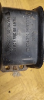 фото thumb №7, C4 i picasso 1,6 ehdi кронштейн подушка двигателя 9636270080