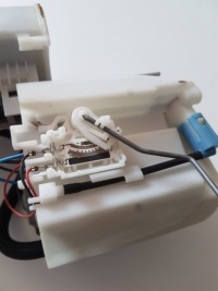 фото thumb №6, 2011 lexus ct 200h насос пального 7702047091