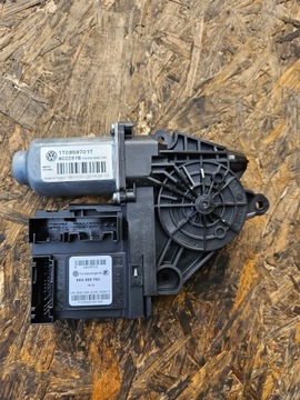 фото thumb №1, Двигунчик підйому скла