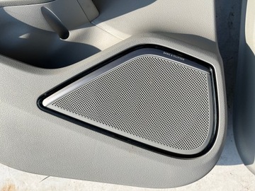 фото thumb №10, Обивка обшивки audi a3 8v5 sedan bang & olufsen