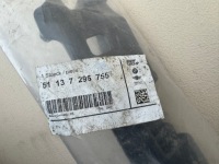 фото thumb №16, Bmw i3 l01 13r- напрямна бампера крила лівий задня 51137296755