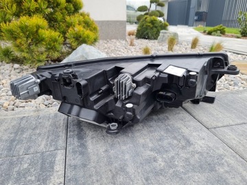 фото thumb №10, Skoda octavia iv 4 5e комплектные лампы полный led matrix 5e4941015a 5e4941016a