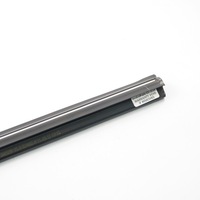 фото thumb №11, Mercedes slk r172 прокладка наружная задний правой стекло a1726700238